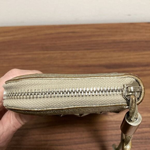 Jimmy Choo Filipa Metallic Star Studded Woman’s Leather Wallet. - Picture 11 of 13